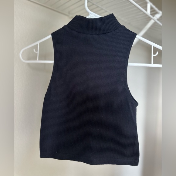 Zara ribbed mock neck tank - Picture 1 of 3